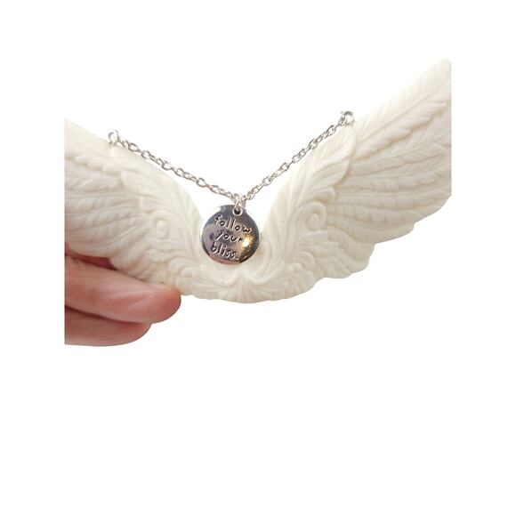 Hallmark 2011 Angel Wings Follow Your Bliss Christmas Ornament - Picture 4 of 11